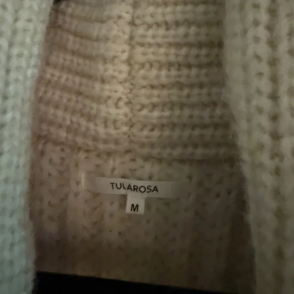 Tularosa 'Malena' White Acrylic Chunky Fairisle Cardigan Size  M - Picture 3 of 3